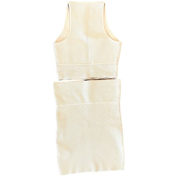 Revolve House of Harlow 1960 Cream Two-Piece Top and Skirt Contour Ribbed Knit M - Picture 2 of 6
